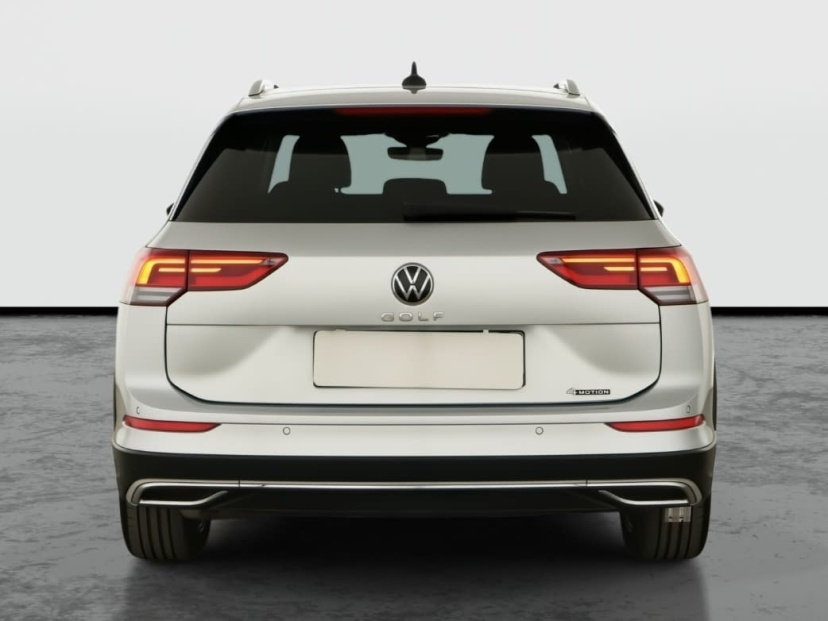 Volkswagen Golf, 2022