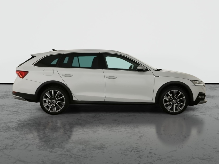 Škoda Octavia Scout, 2021