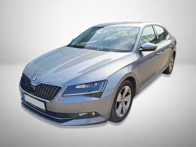 Škoda Superb 2016