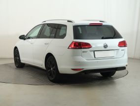 Volkswagen Golf - 2016