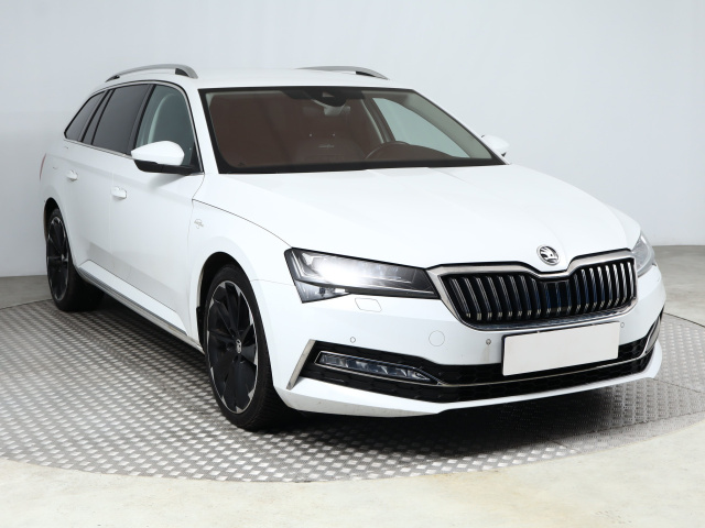 Škoda Superb 2020