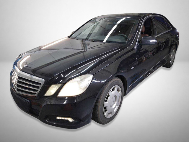 Mercedes-Benz E 2009
