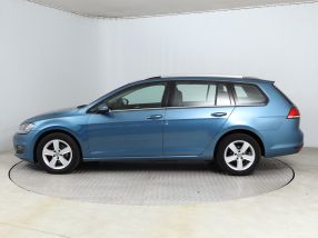 Volkswagen Golf - 2016