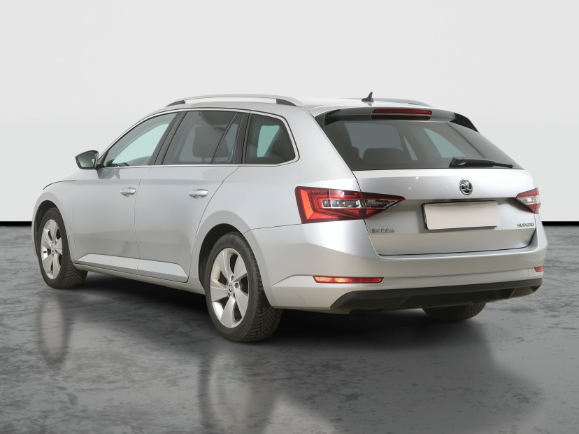 Škoda Superb, 2016