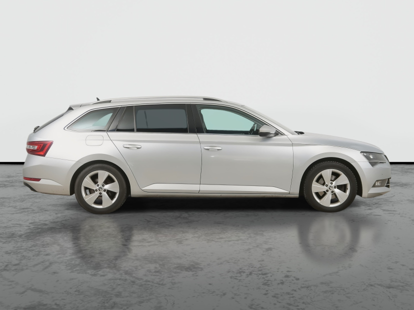 Škoda Superb, 2016