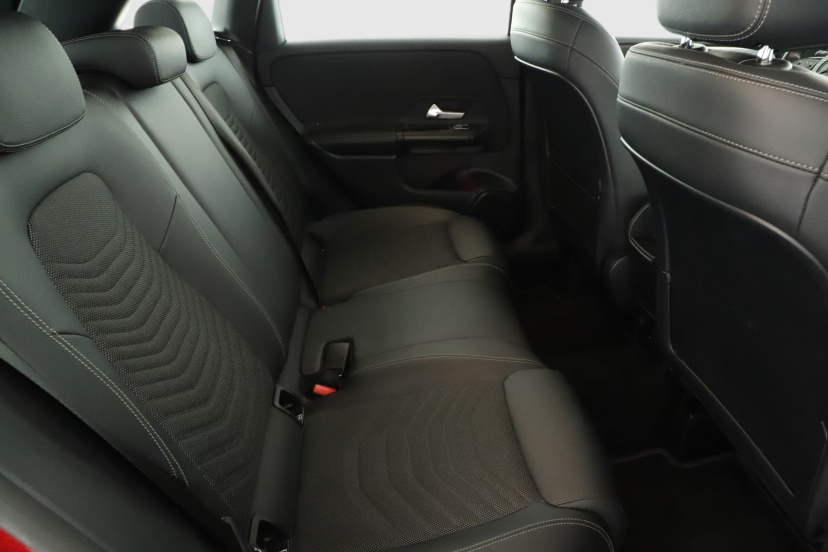 Mercedes-Benz B, 2021