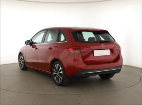 Mercedes-Benz B - 2021
