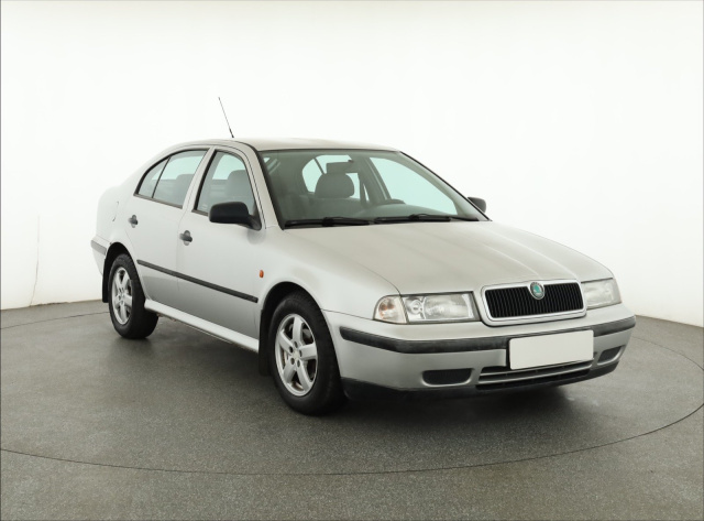 Škoda Octavia 1998