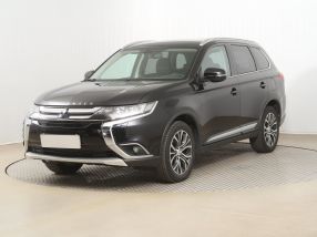 Mitsubishi Outlander - 2019