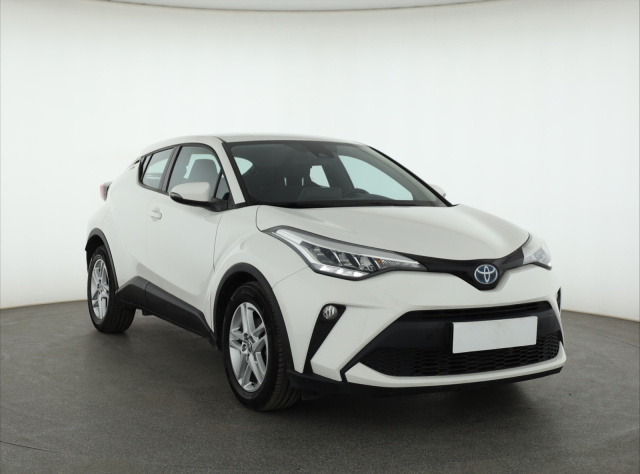 Toyota C-HR 2023