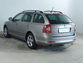 Skoda Octavia - 2011