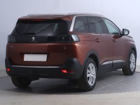 Peugeot 5008 - 2021