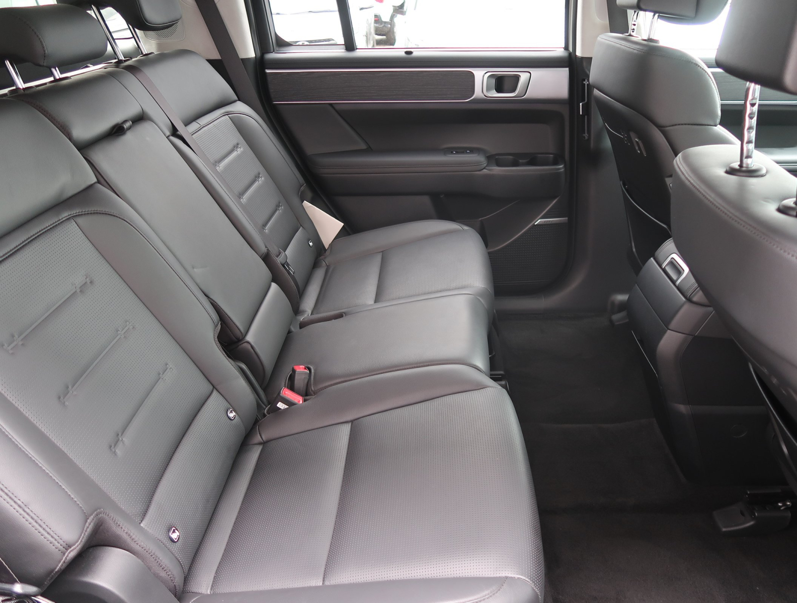 Hyundai Santa Fe - 2024