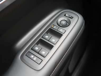 Hyundai Santa Fe - 2024