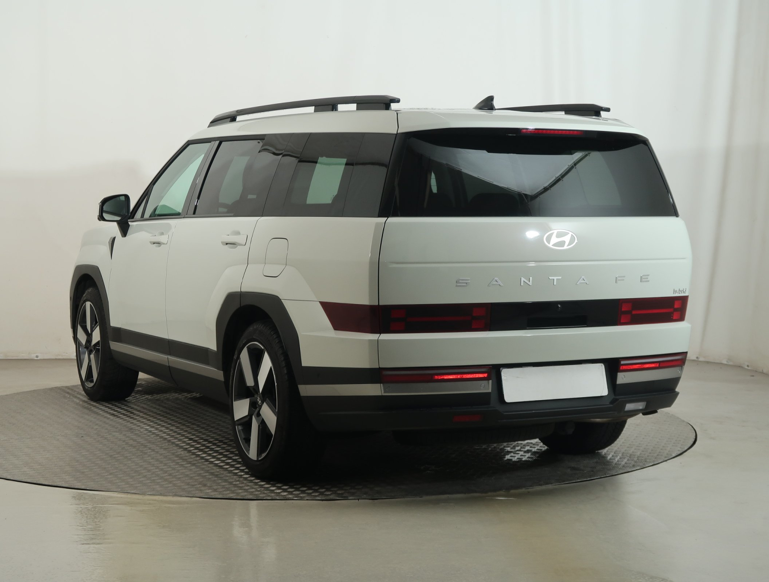 Hyundai Santa Fe - 2024