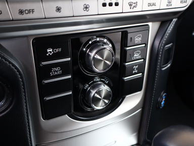 Toyota Land Cruiser - 2023