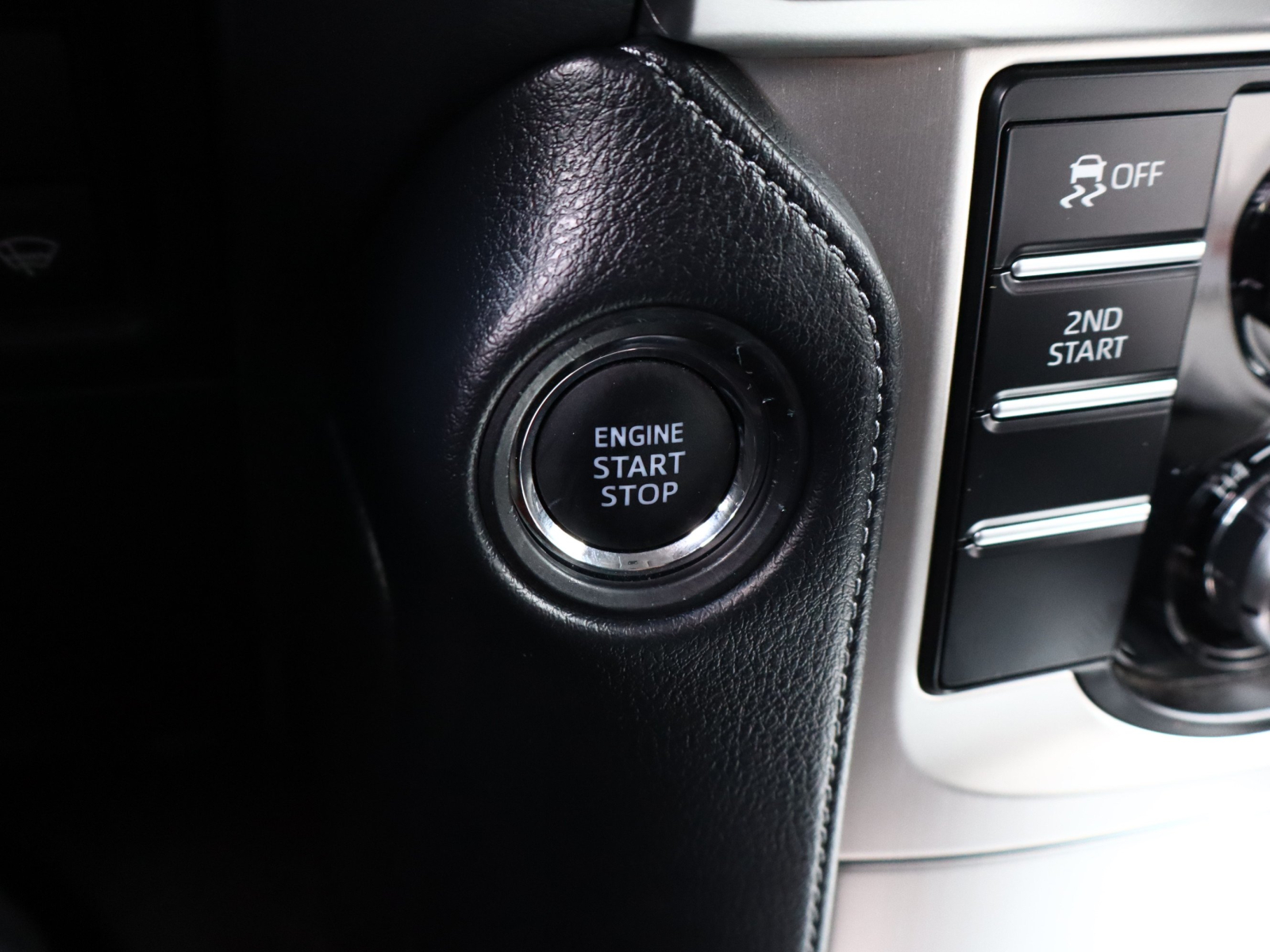 Toyota Land Cruiser - 2023