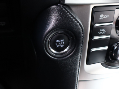 Toyota Land Cruiser - 2023