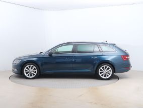 Škoda Superb - 2016