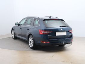 Škoda Superb - 2016