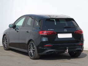 Mercedes-Benz B - 2021