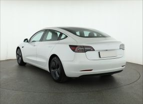 Tesla Model 3 - 2019