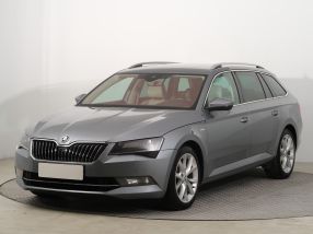 Škoda Superb - 2016
