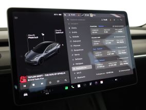 Tesla Model 3 - 2021