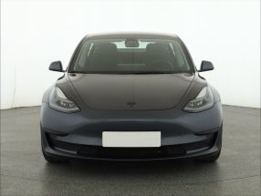 Tesla Model 3 - 2021