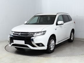 Mitsubishi Outlander - 2018