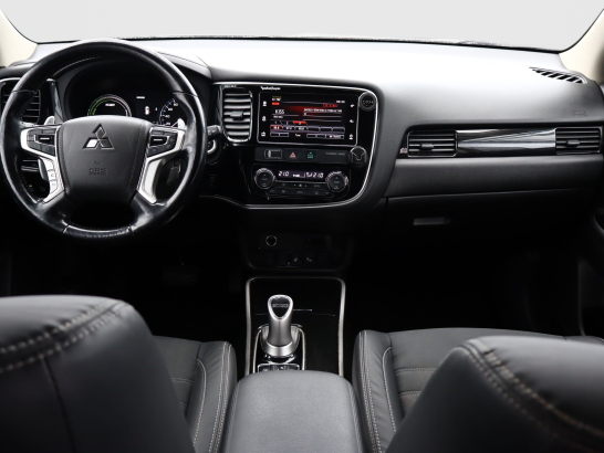 Mitsubishi Outlander 2.0 PHEV