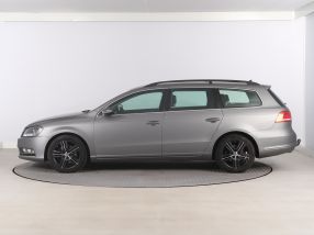 Volkswagen Passat - 2013