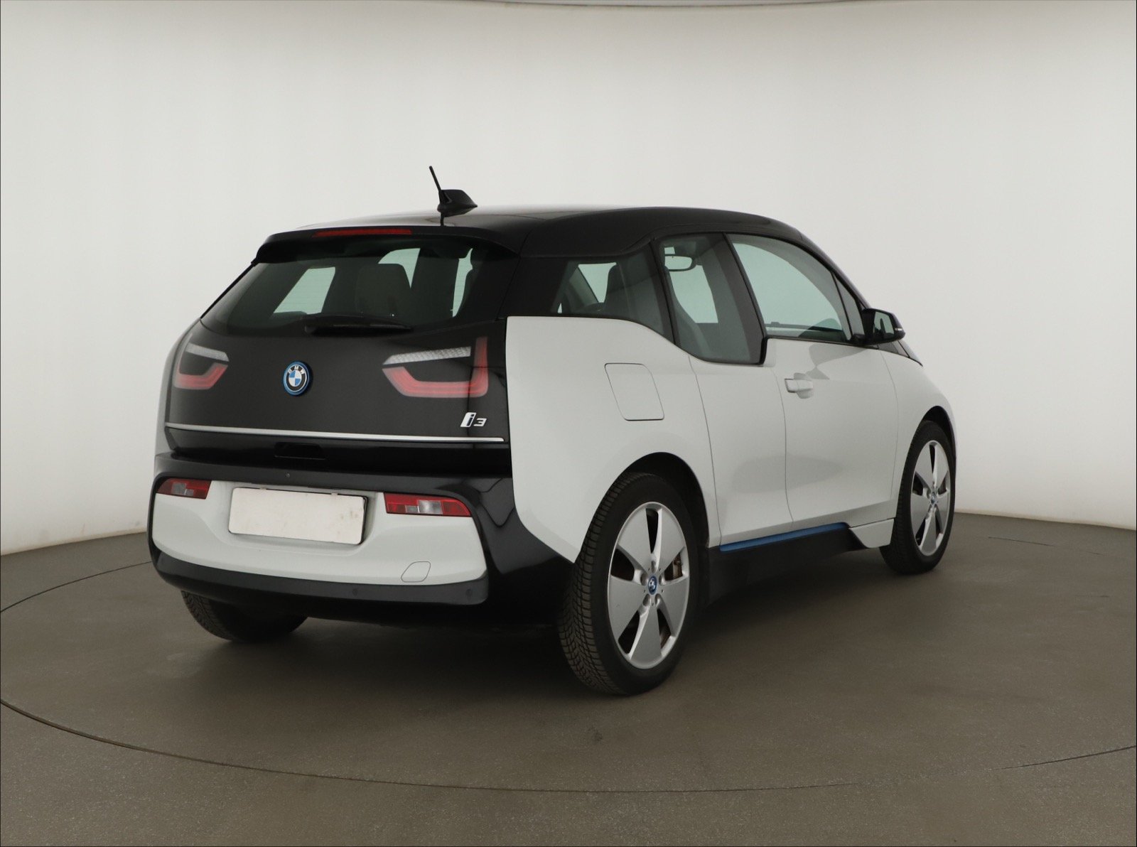 BMW i3 - 2021
