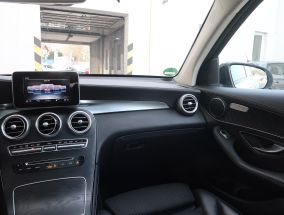 Mercedes-Benz GLC - 2017