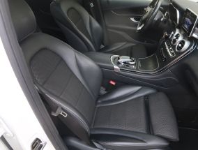 Mercedes-Benz GLC - 2017