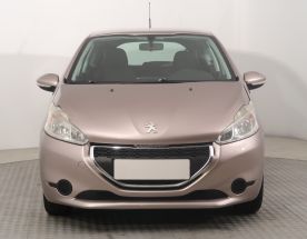 Peugeot 208 - 2012