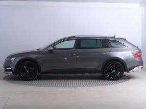 Škoda Superb - 2022
