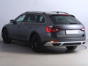Škoda Superb - 2022