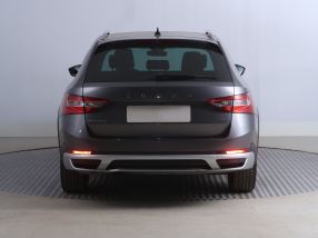 Škoda Superb - 2022
