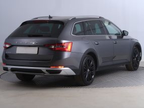 Škoda Superb - 2022