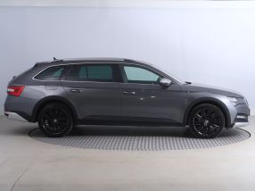 Škoda Superb - 2022