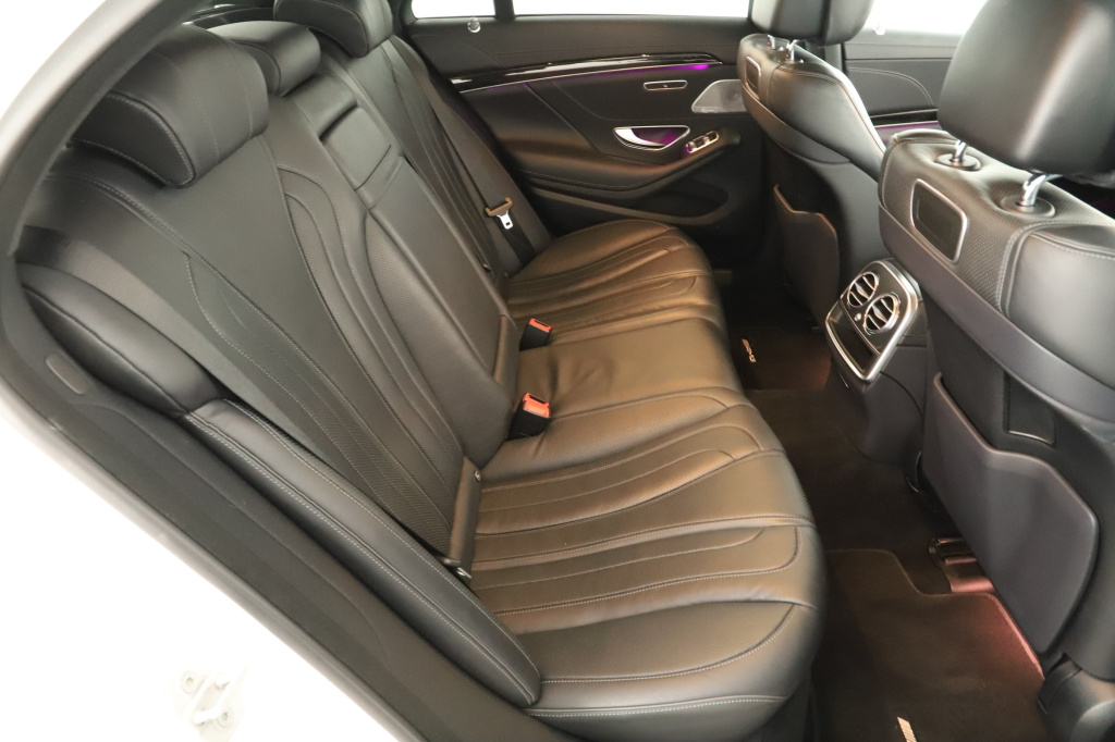 Mercedes-Benz S