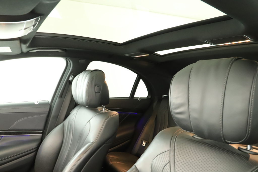 Mercedes-Benz S