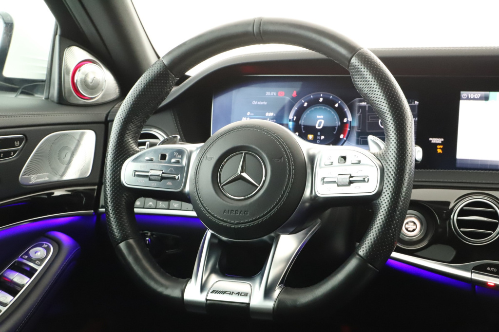 Mercedes-Benz S