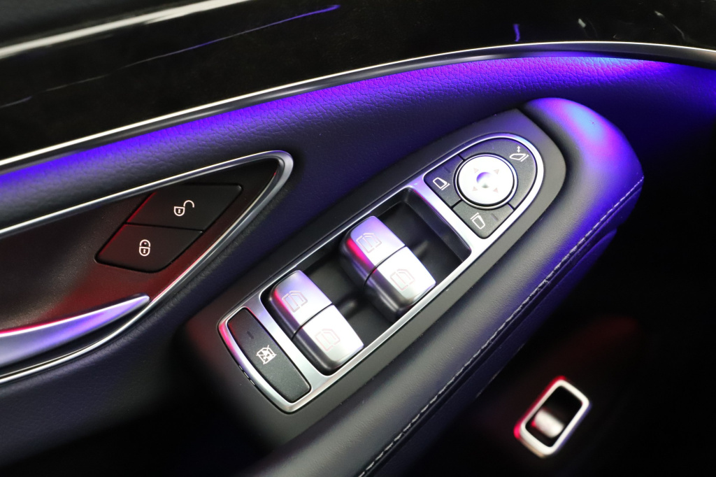 Mercedes-Benz S