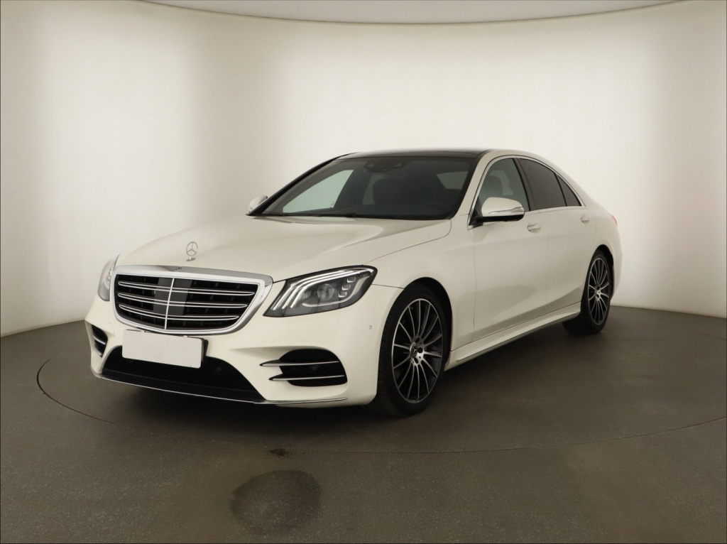 Mercedes-Benz S