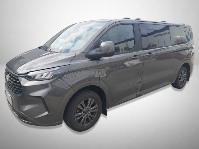 Ford Tourneo Custom 2025