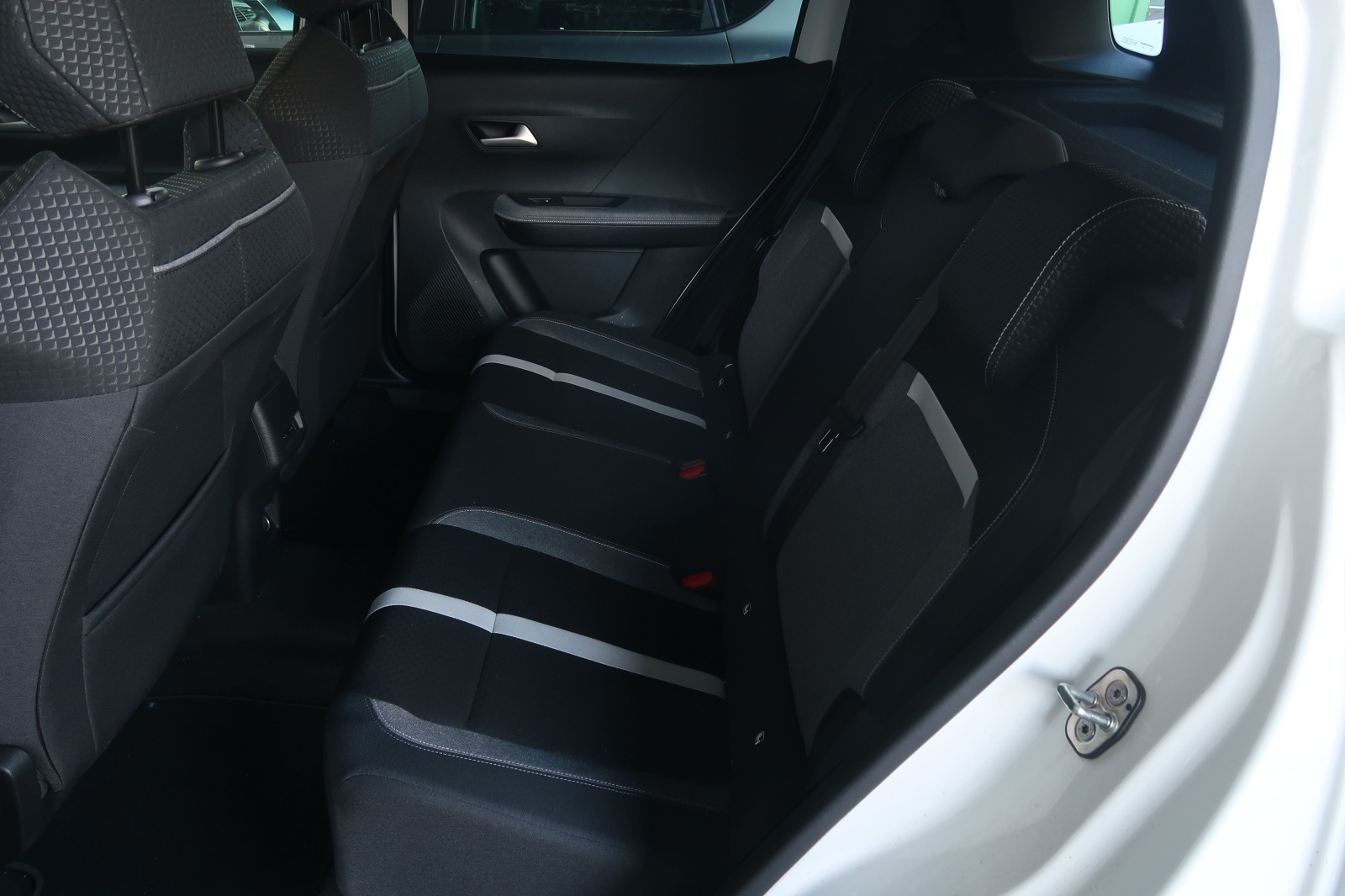 Opel Frontera - 2025