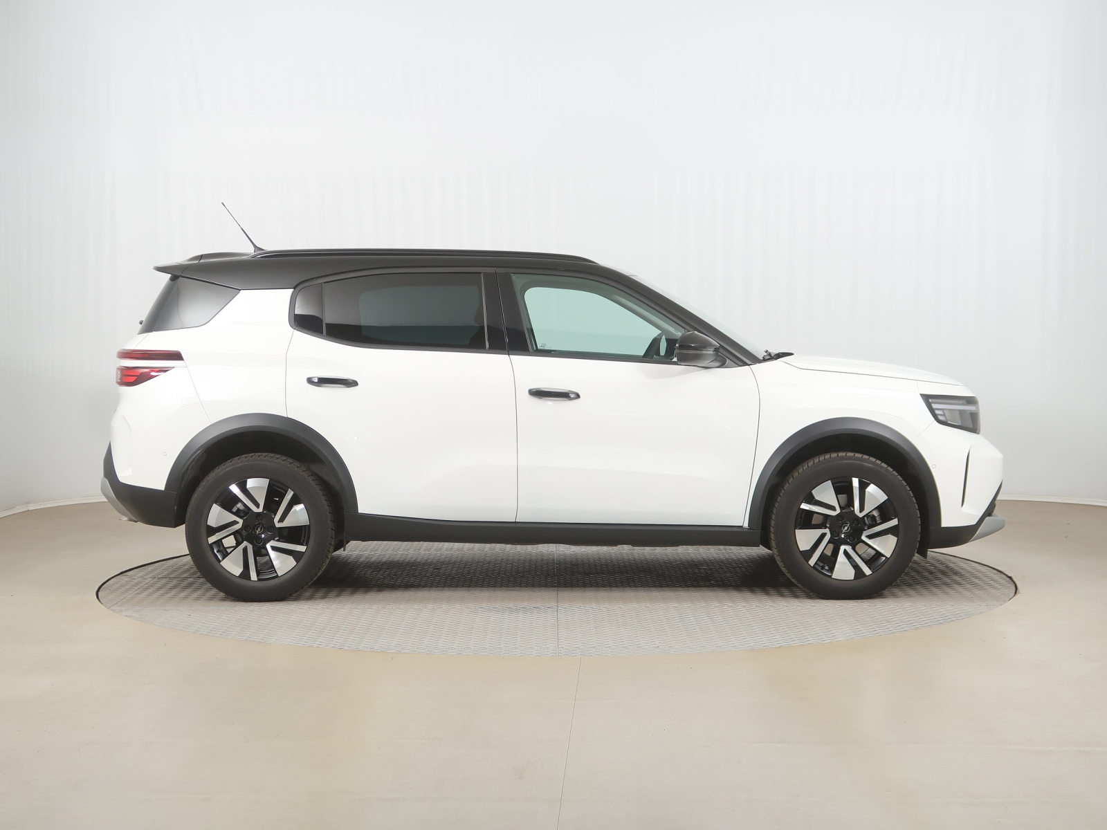 Opel Frontera - 2025