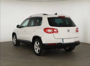 Volkswagen Tiguan - 2009